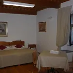 بيت شباب Casa Ciuca بارد