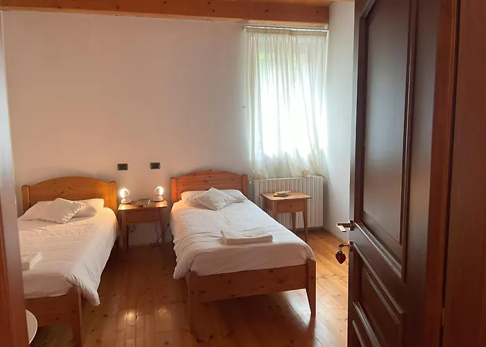 Casa Ciuca بيت شباب *