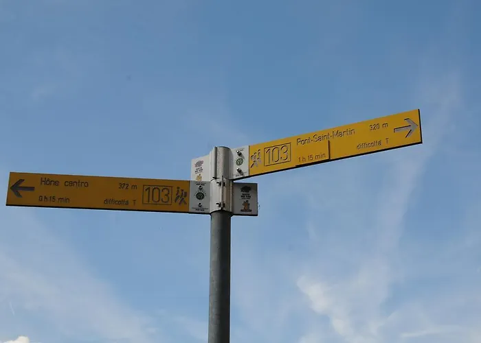 بيت شباب Casa Ciuca بارد