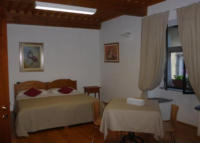 بيت شباب Casa Ciuca بارد